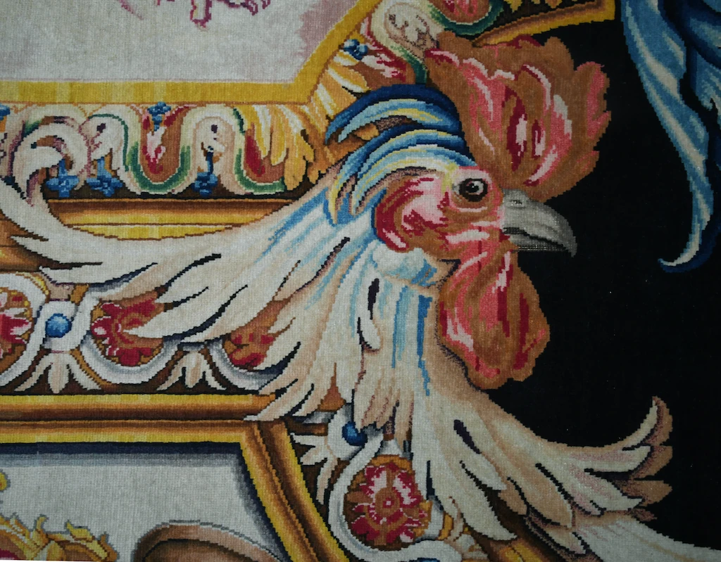 coq détail 68e tapis Grande Galerie Louvre