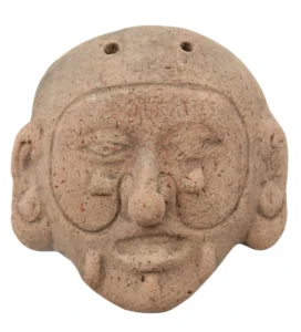 L'exposition « Pre-hispanic ecuador » au Musée Art & Histoire à Bruxelles met en lumière le développement culturel à l'époque préhispanique dans la région correspondant à l'actuel Équateur : pendentif/masque.