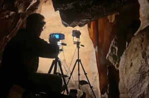 Imagerie hyperspectrale mise en œuvre dans la grotte Mayenne-Sciences